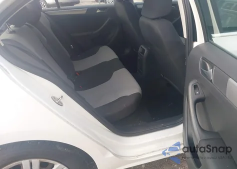 2017 Volkswagen Jetta 1.4T S from USA, damaged, VIN 3VW2B7AJ2HM363294